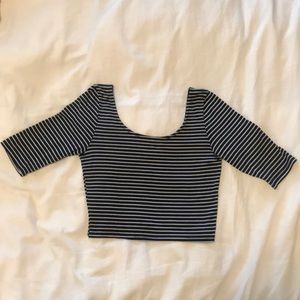 💛Stripped crop top elbow sleeve